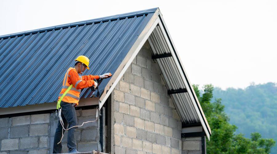 Expert top industrial roofings services in Manns Choice, PA
